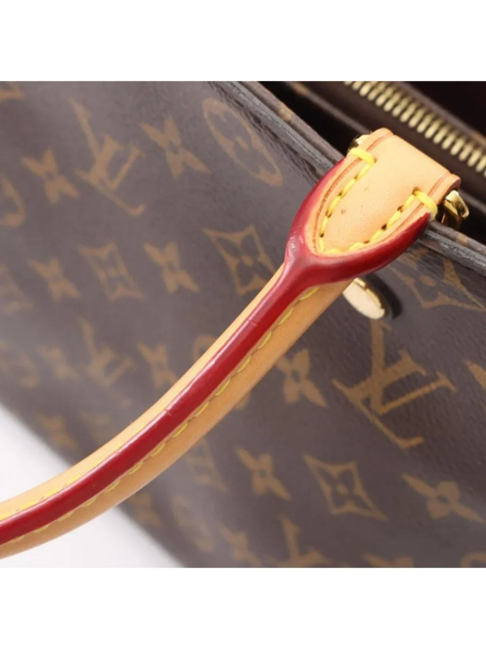 Louis Vuitton Montaigne MM 2-Way Canvas Leather Handbag